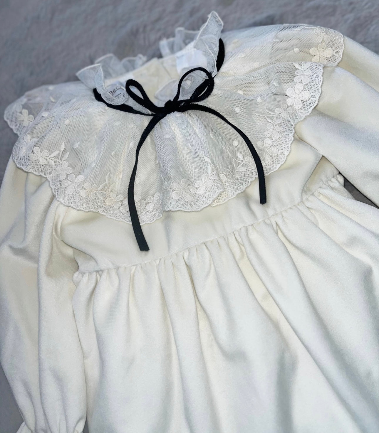 Fofettes ivory dress