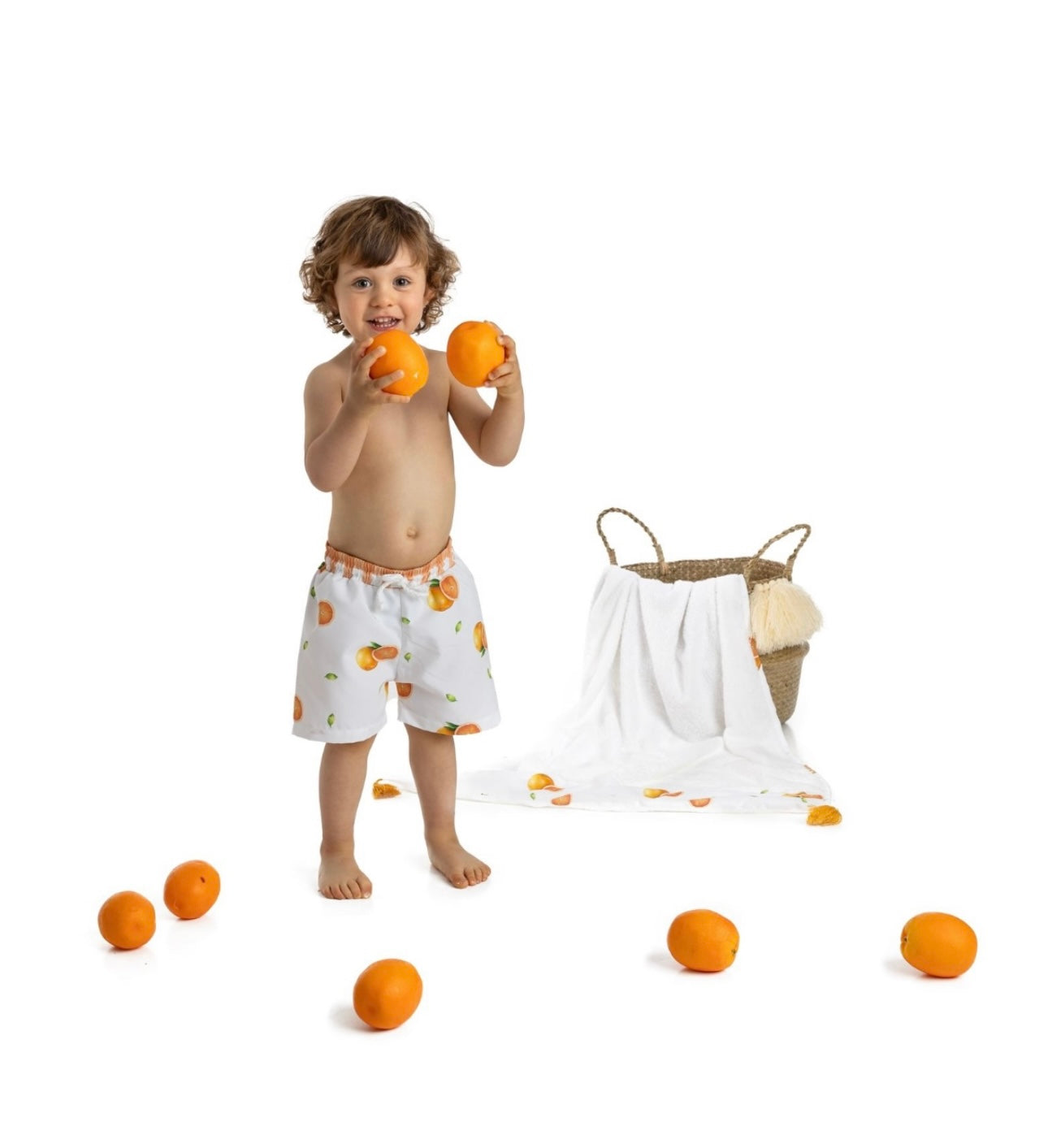 Meia Pata orange boys shorts